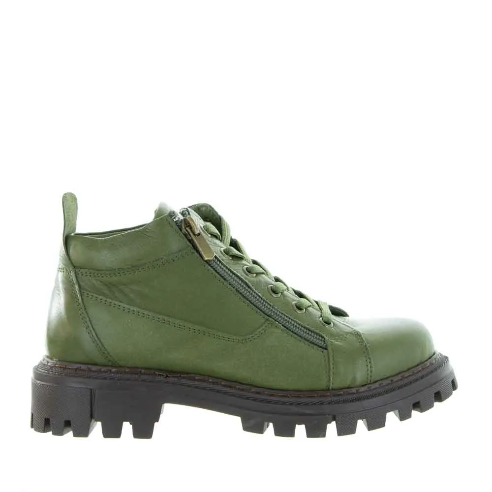CABELLO EG164 KHAKI No Tie Slip On Style