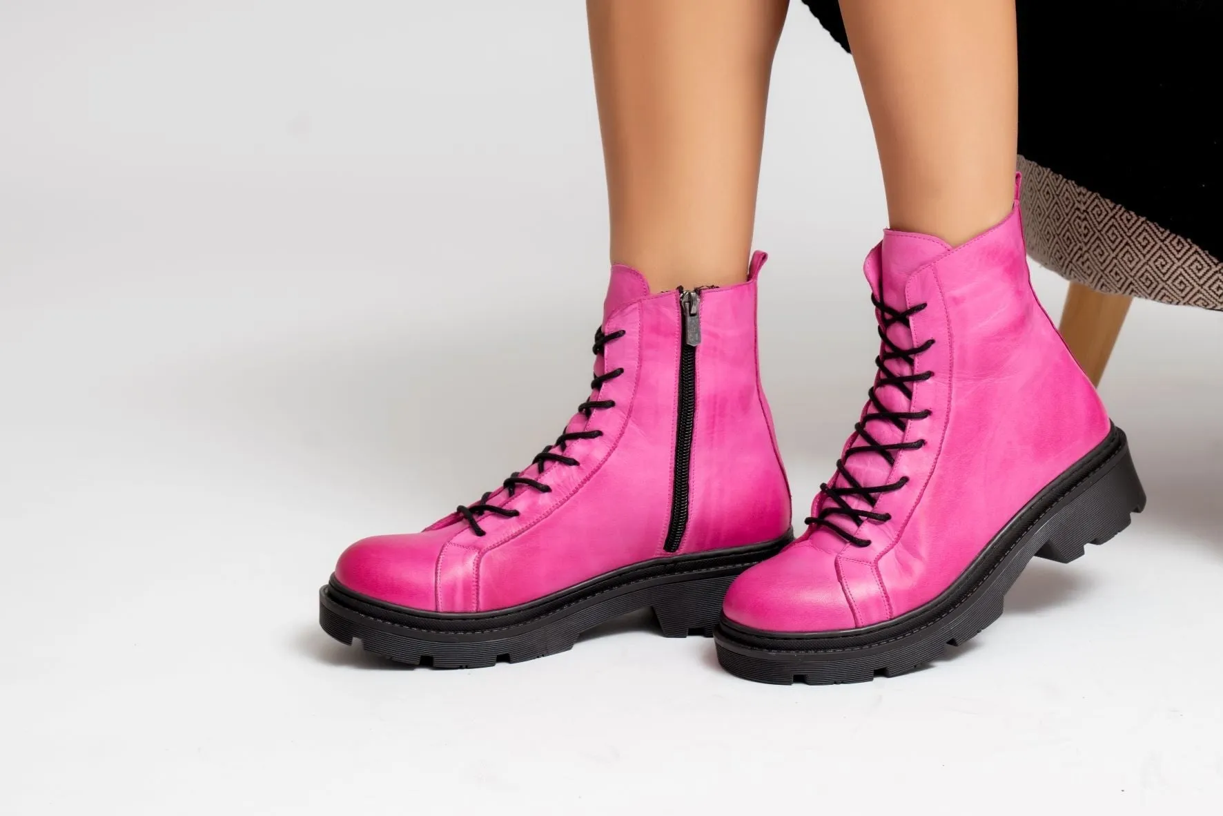 Comfortable Stretch LESANSA RADIANT HOT PINK