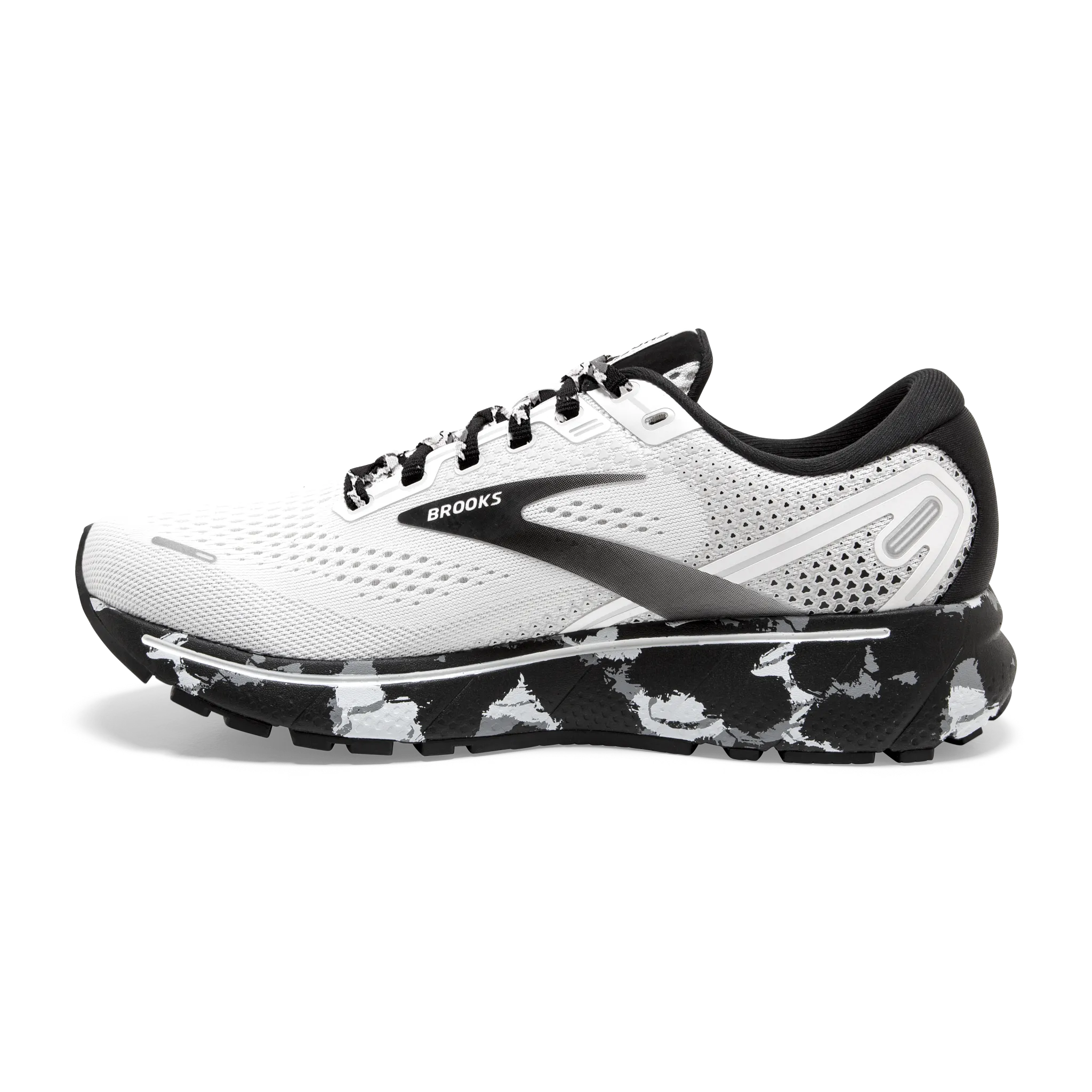 proper fit Women's Ghost 14
