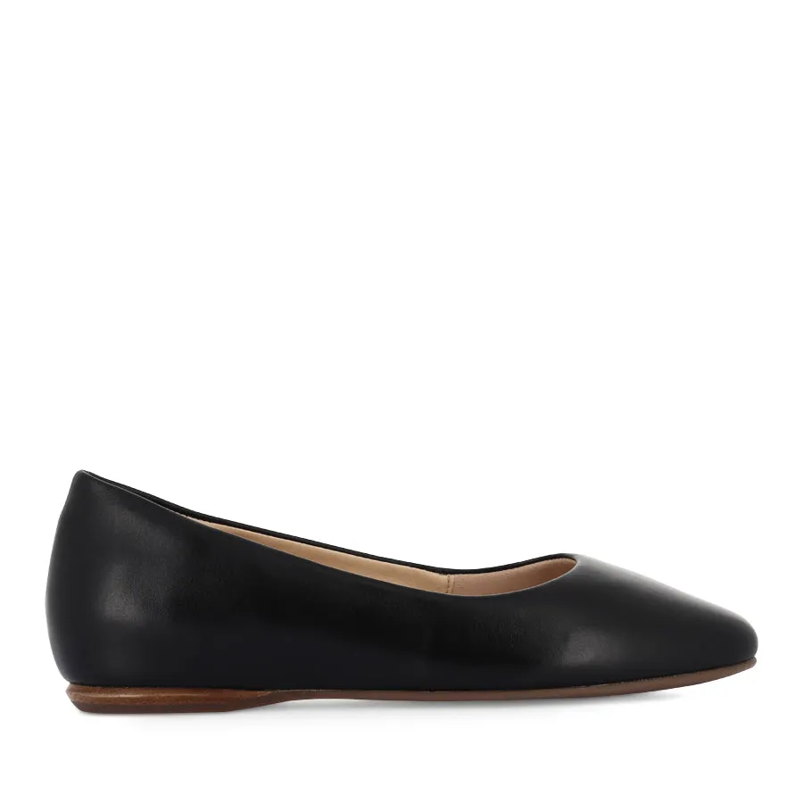 DORSET - BLACK LEATHER stylish user Dynamic chic