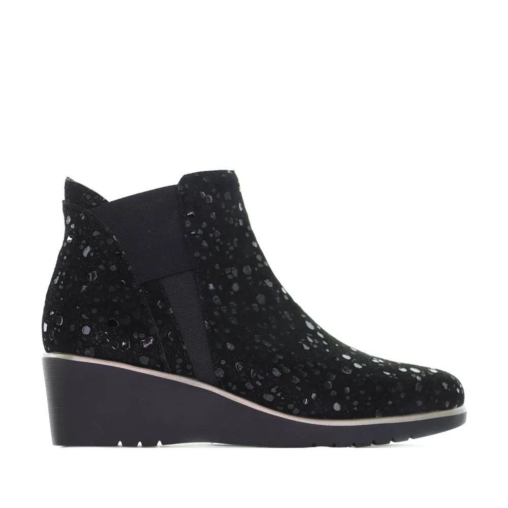 DJANGO & JULIETTE UZIEL BLACK Everyday Style