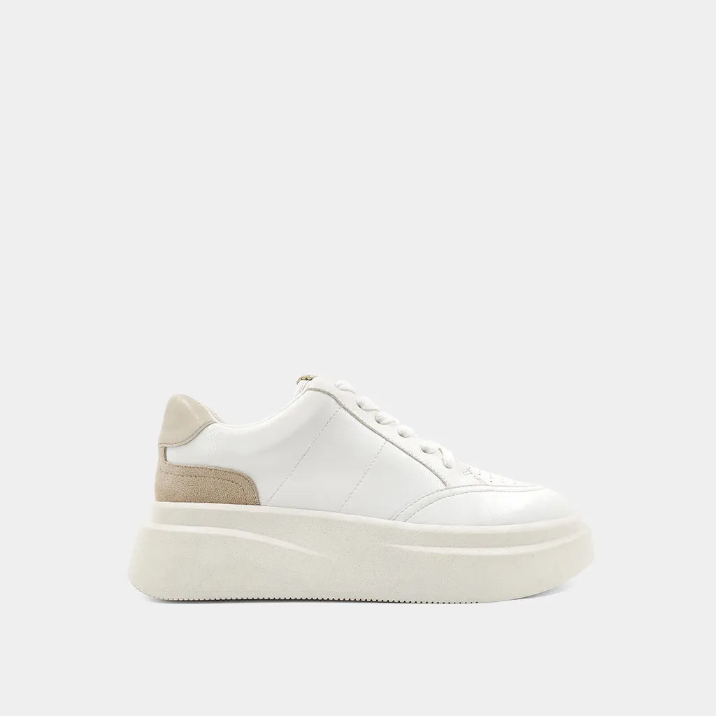 SKYLAR Step Ahead Comfortable Wear