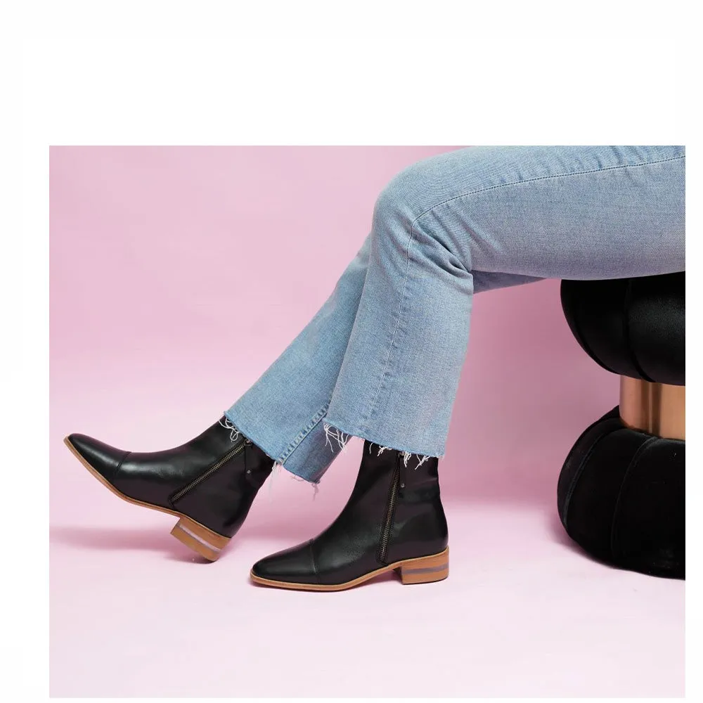 hikers - specific features LE SANSA MERA BLACK CROC