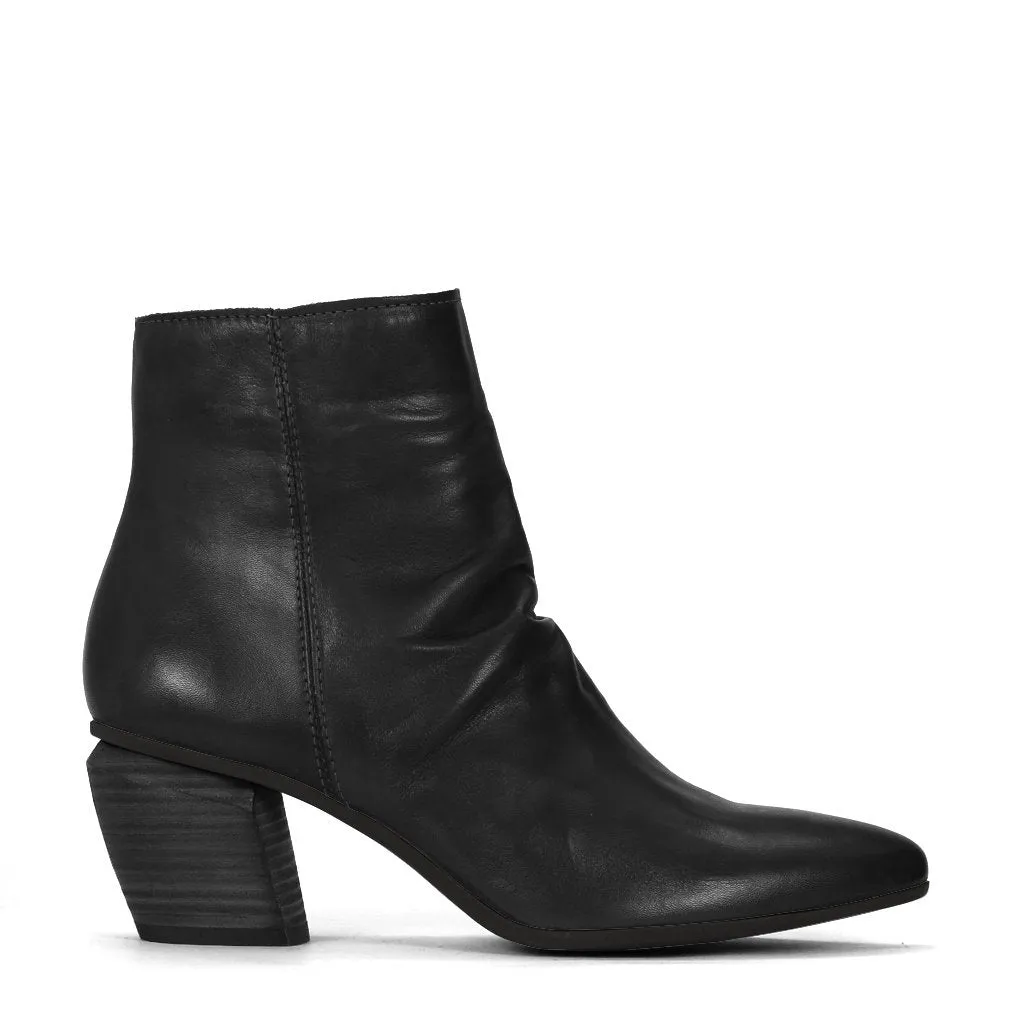 Trend-setting silhouette Quick Grip ATTICA