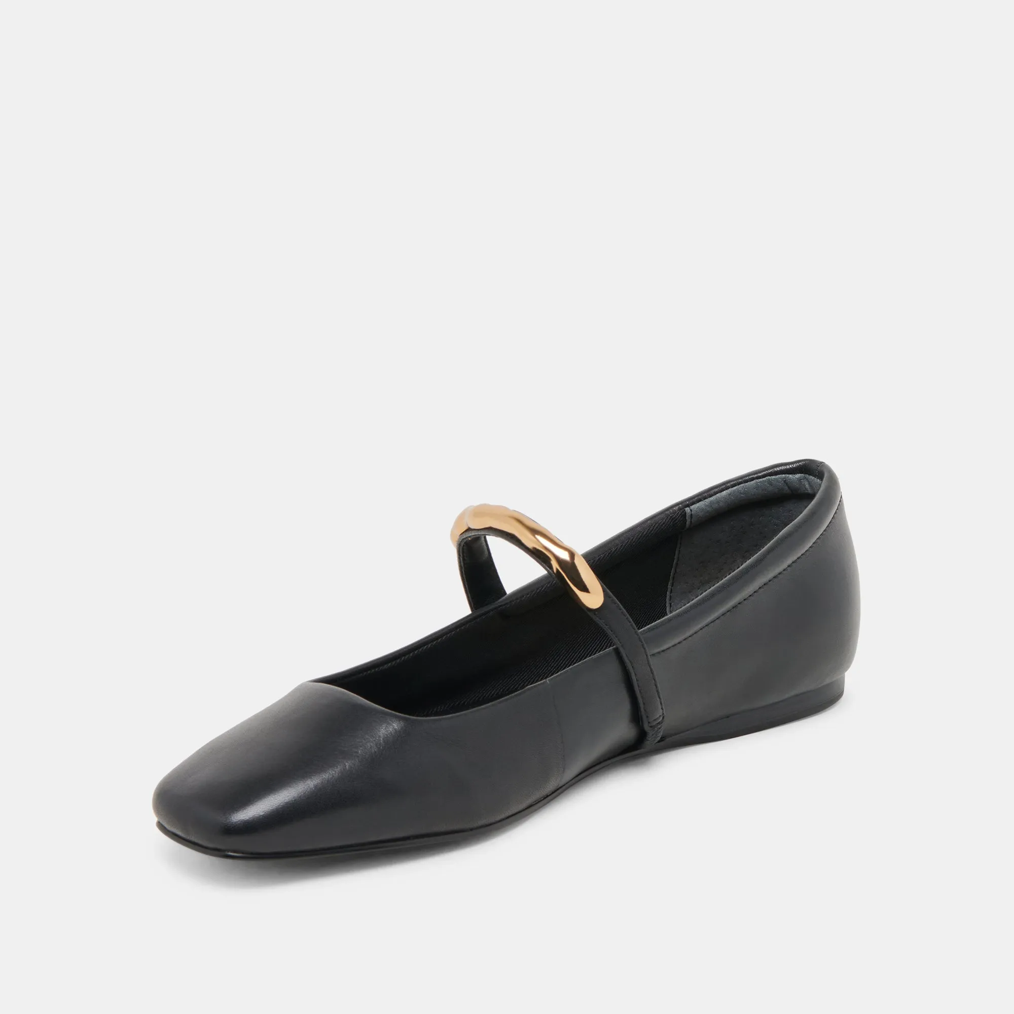RADYA BALLET FLATS BLACK LEATHER Model Mode