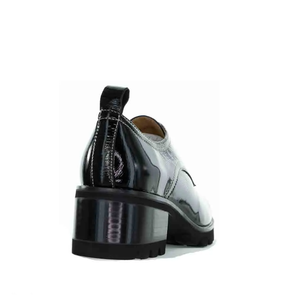 BRESLEY DAYA BLACK PATENT sporty user