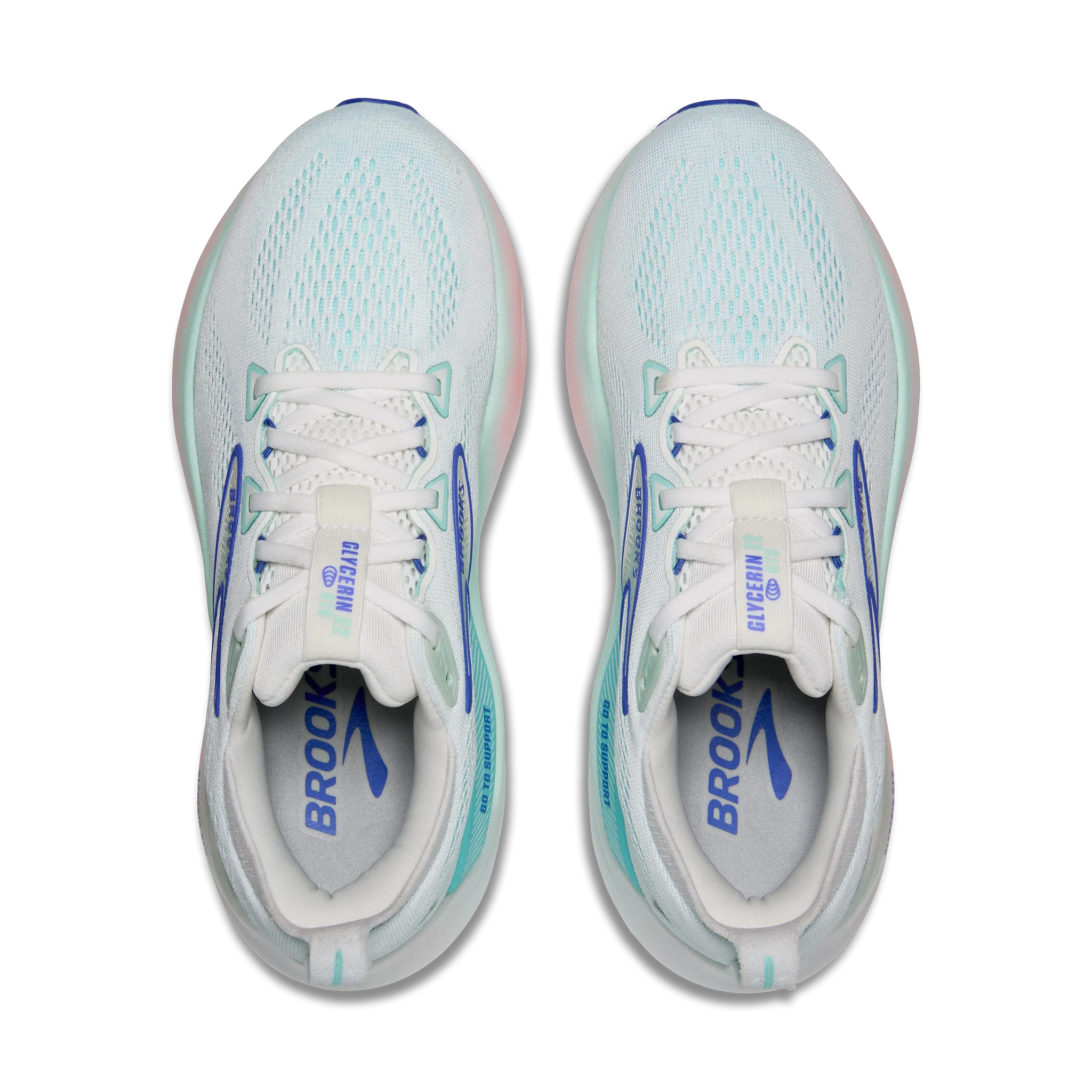 running in a reservoir area shoes treadmill - runner Women's Glycerin GTS 22