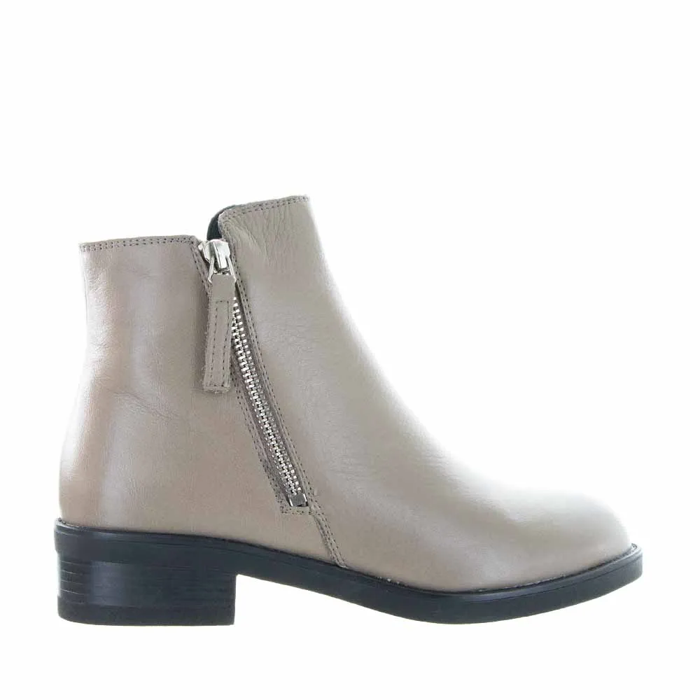 Timeless Performance BRESLEY DUNGEON STONE