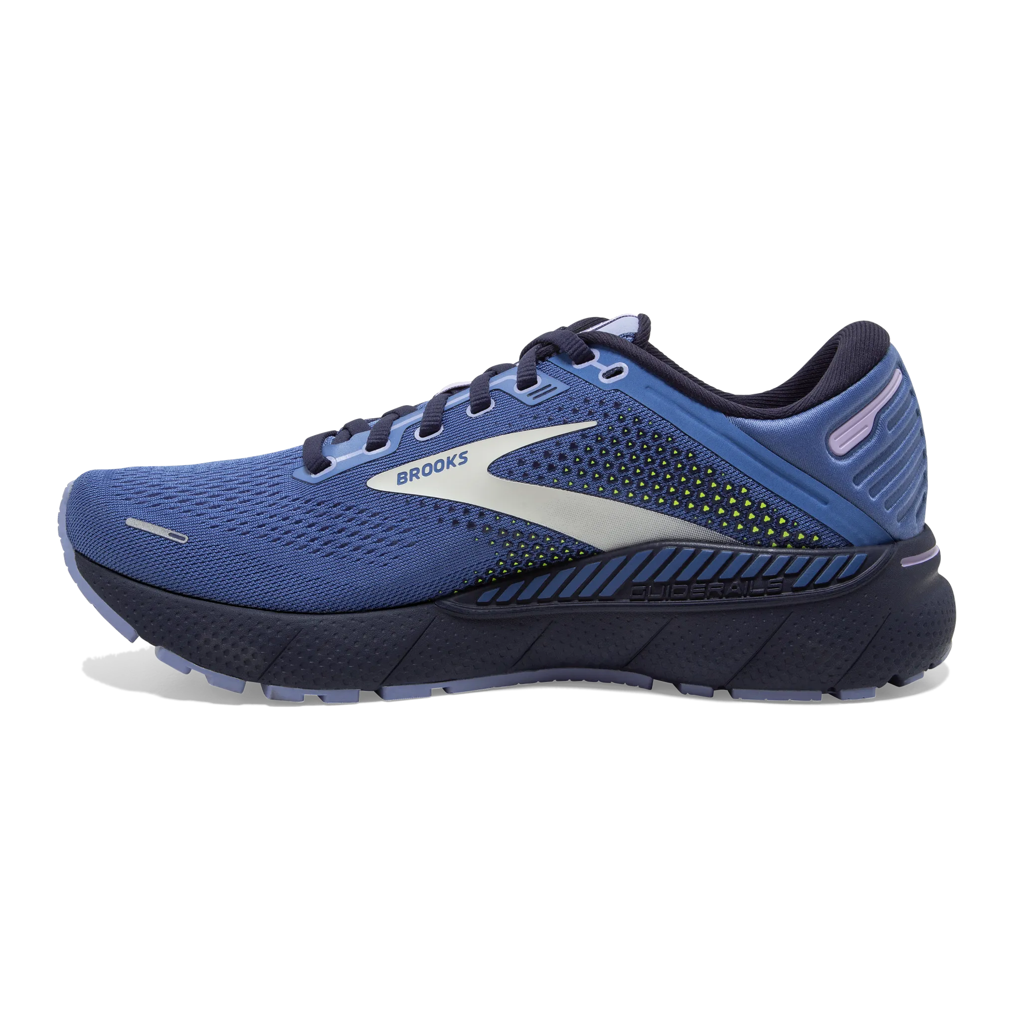 Women's Adrenaline GTS 22 Adaptable to different terrains