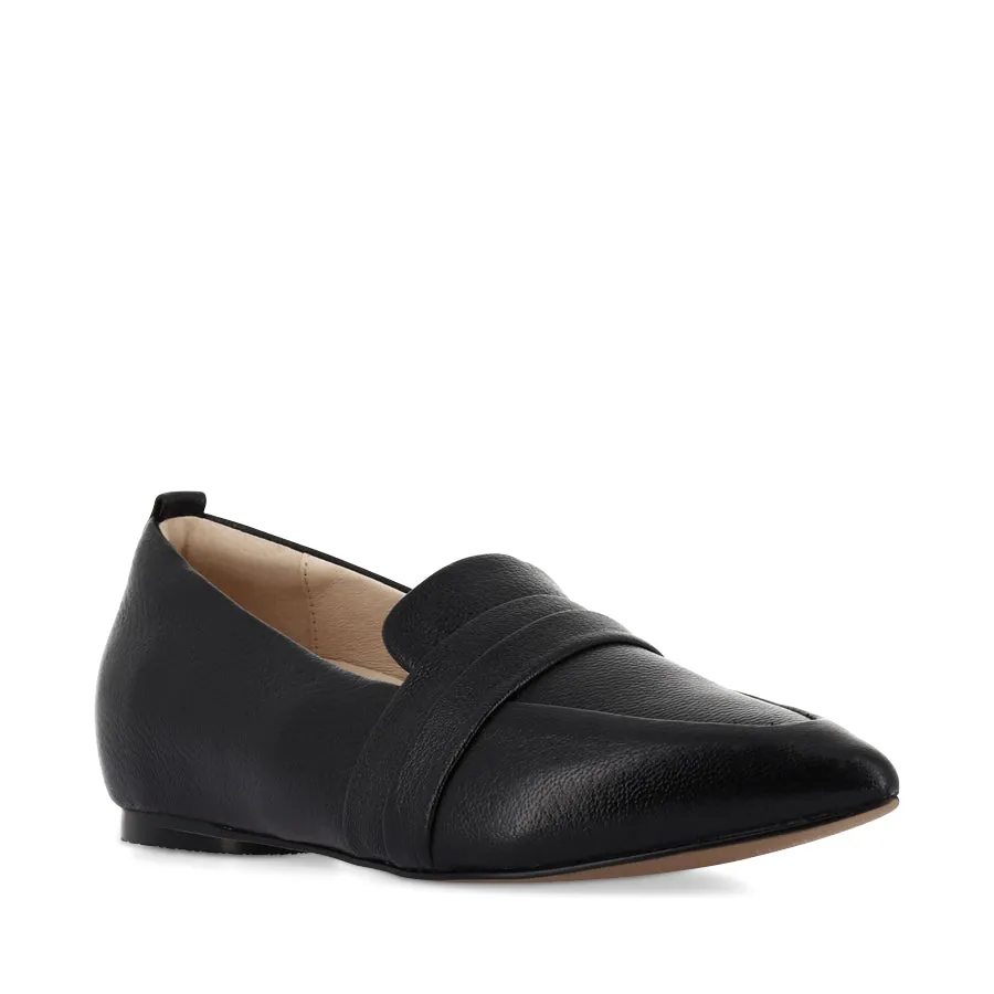 measurement HARLOW - BLACK TUMBLED LEATHER