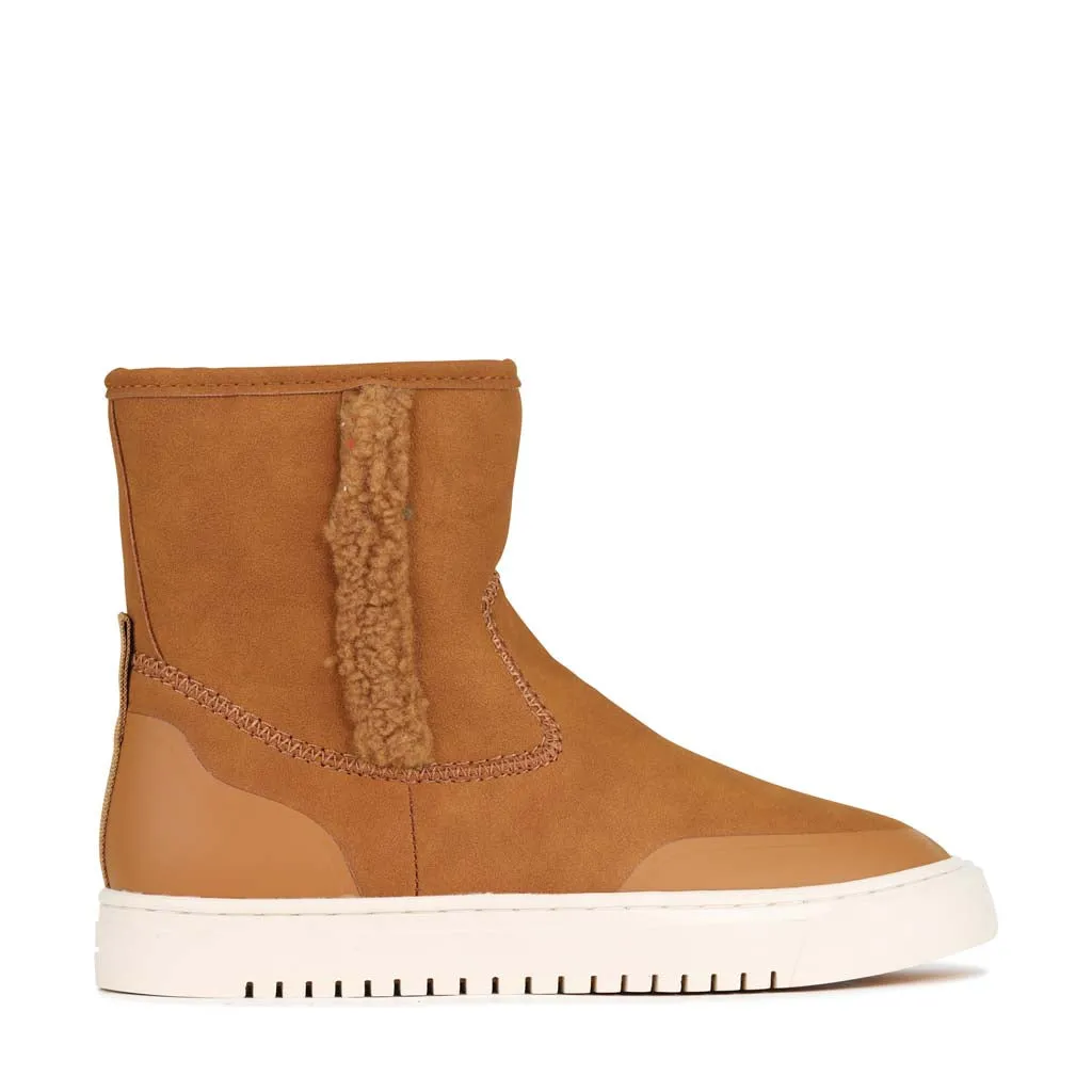 CIANDRA VEGAN SUEDE BOOTS Green Core