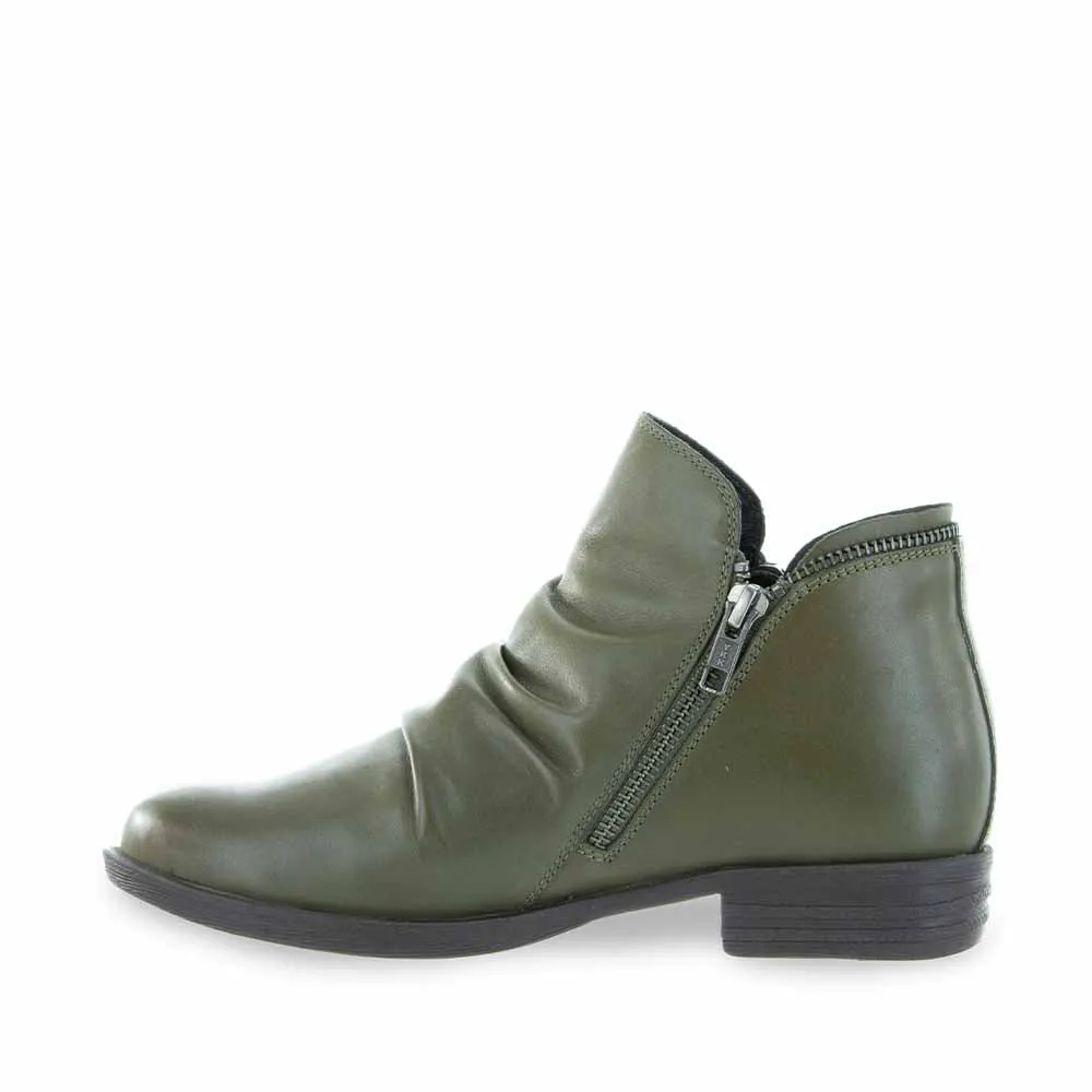 Secure fit Slip Resistant LE SANSA LEMON OLIVE