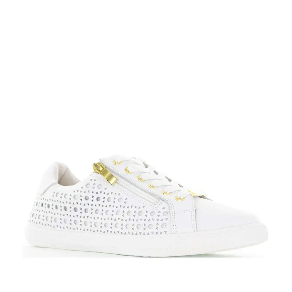 Retro Mood Galaxy Tone ALFIE & EVIE SAMSON WHITE
