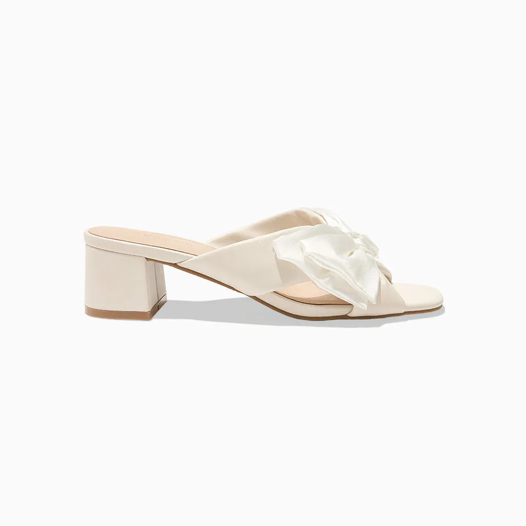Event Mode Debra Mid Heel