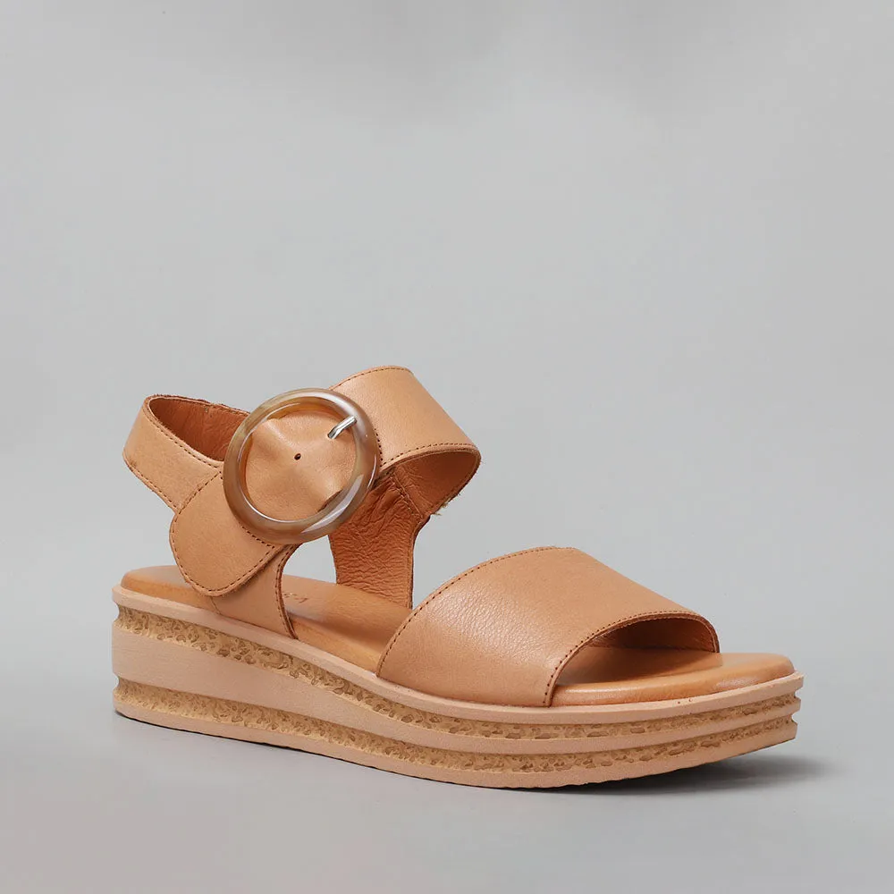 LE SANSA GUARD TAN Athletic materials