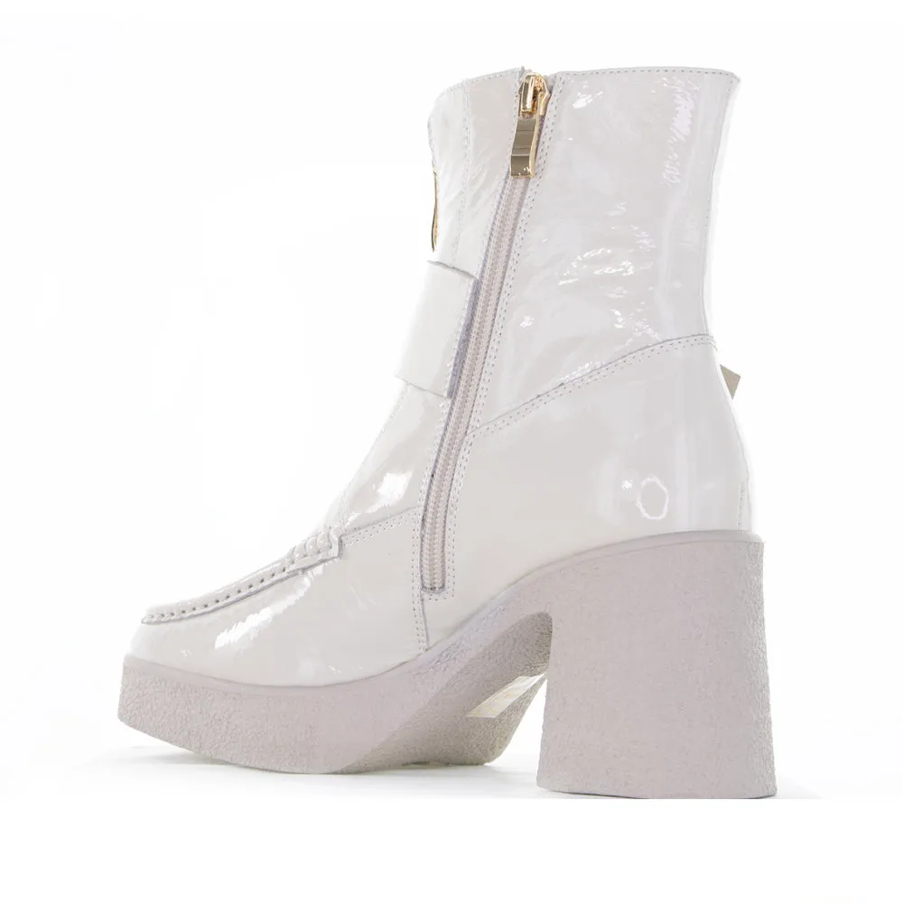 TAMARA LONDON BOONDOGGLE VANILLA Iconic wear foot safety