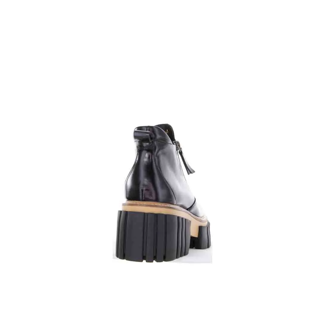 trendy teenagers Fitted Design TAMARA LONDON BREACH BLACK OIL