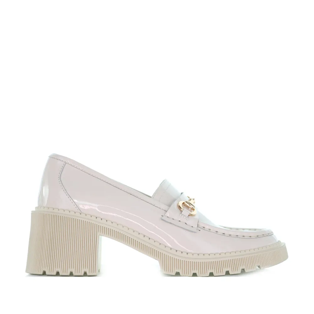 Step On Comfort Foot Freedom Fit DJANGO & JULIETTE ZOEY IVORY PATENT