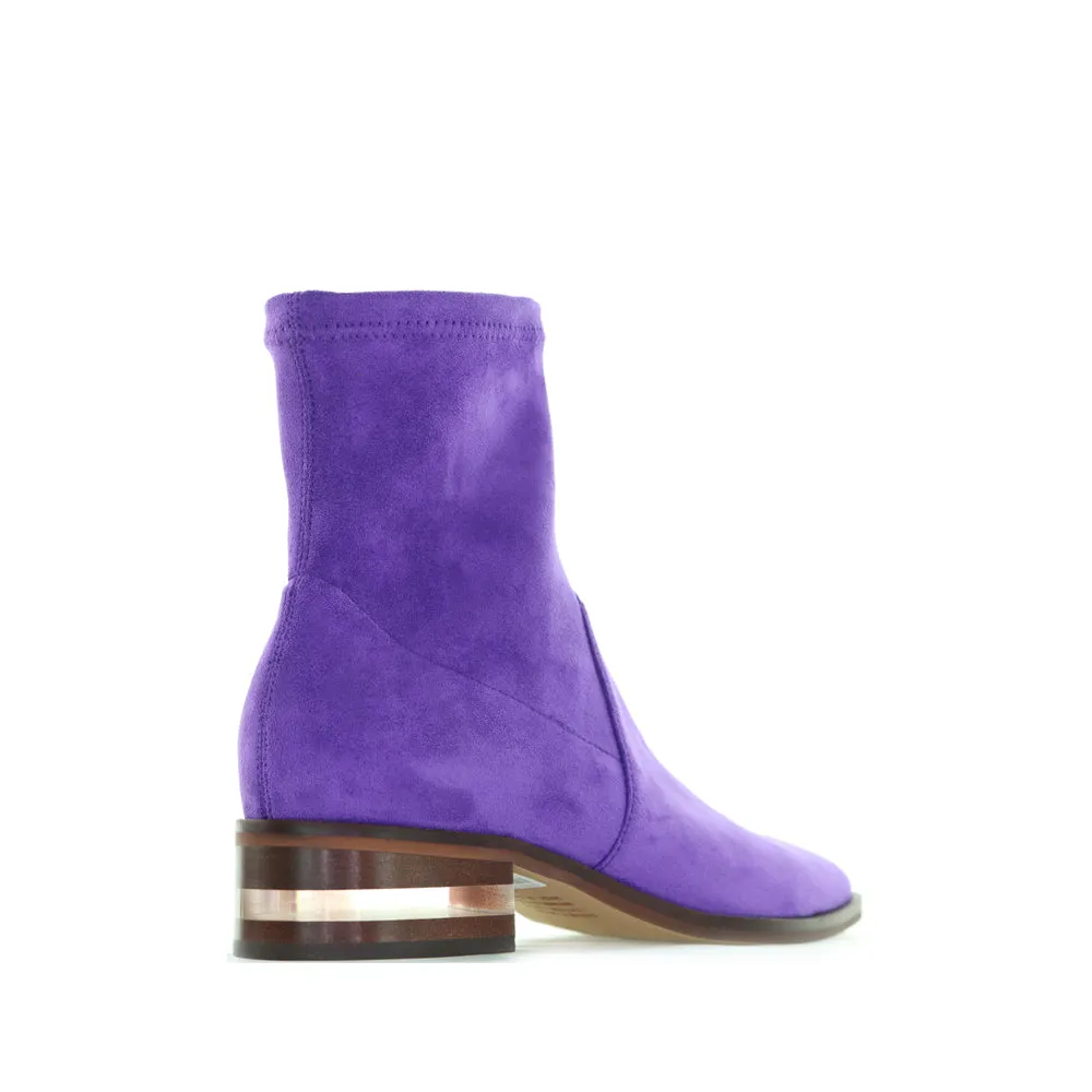 DJANGO & JULIETTE FULLER PURPLE SUEDE Practical Use