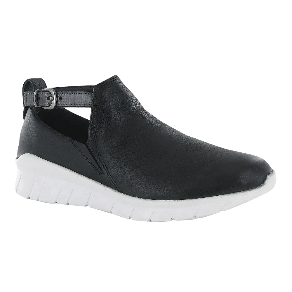 Cosmic Sneaker (18015) Wide toe box slow walk