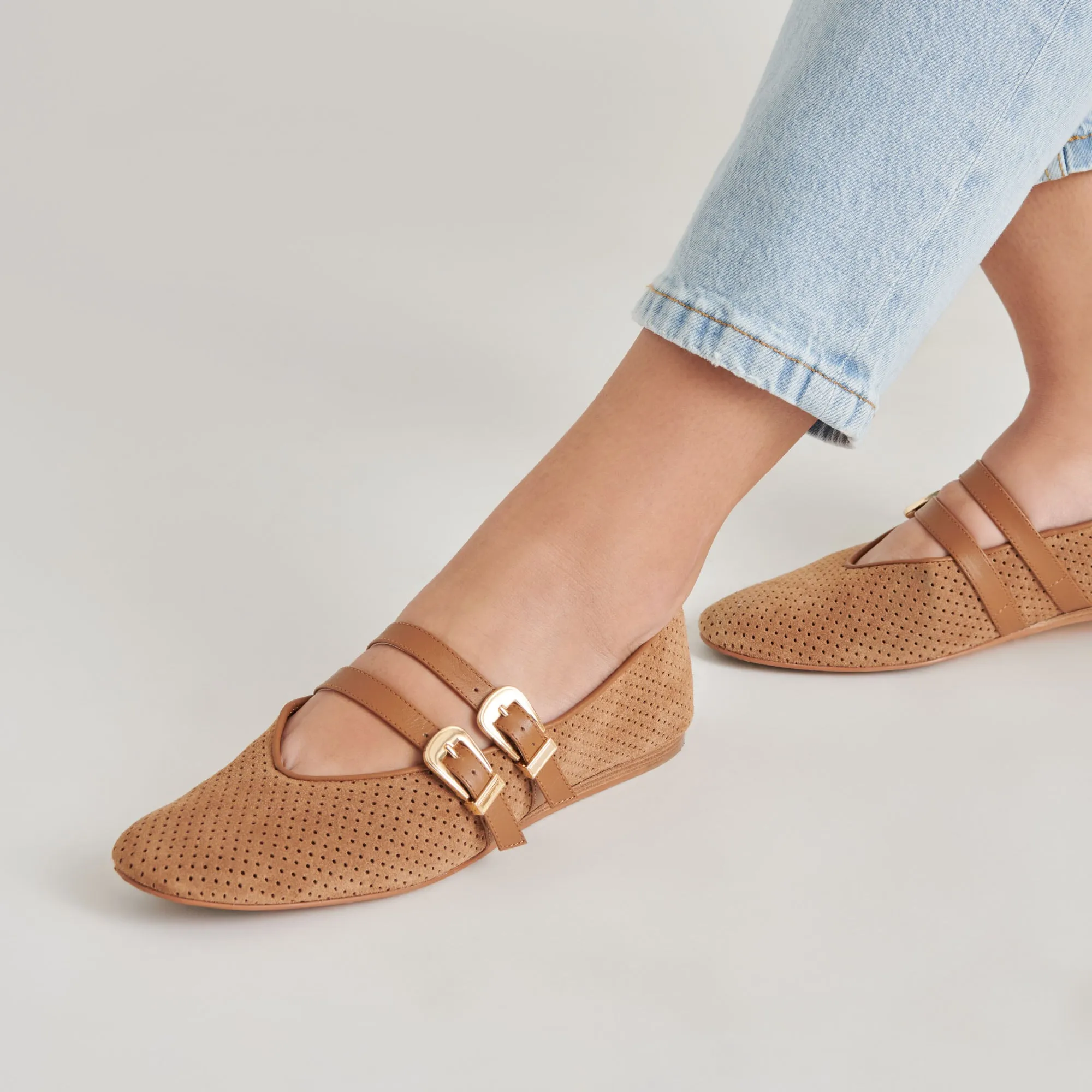 Light Fest BAYLEE BALLET FLATS PECAN PERFORATED SUEDE
