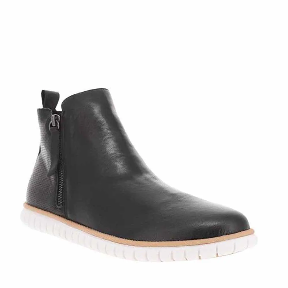 Frost Season Modern Appeal LE SANSA ITALY BLACK
