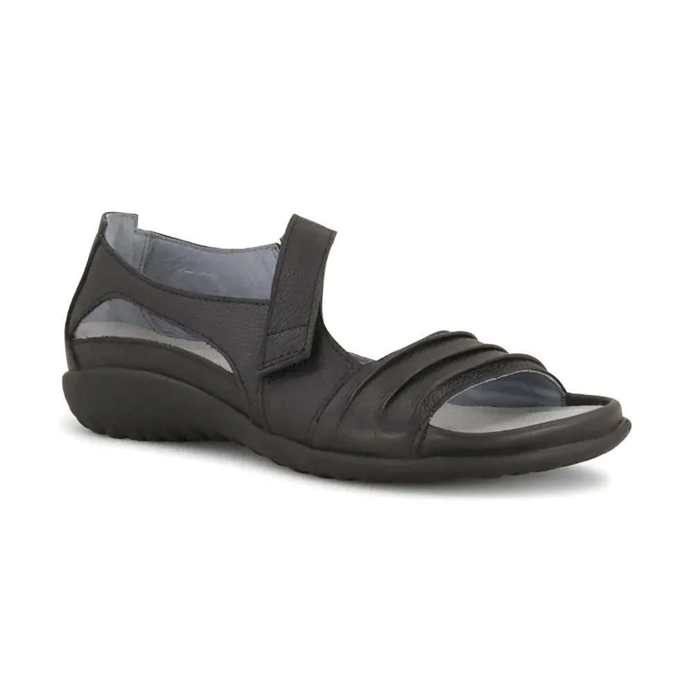 Papaki (11125) Adjustable Straps Light Run