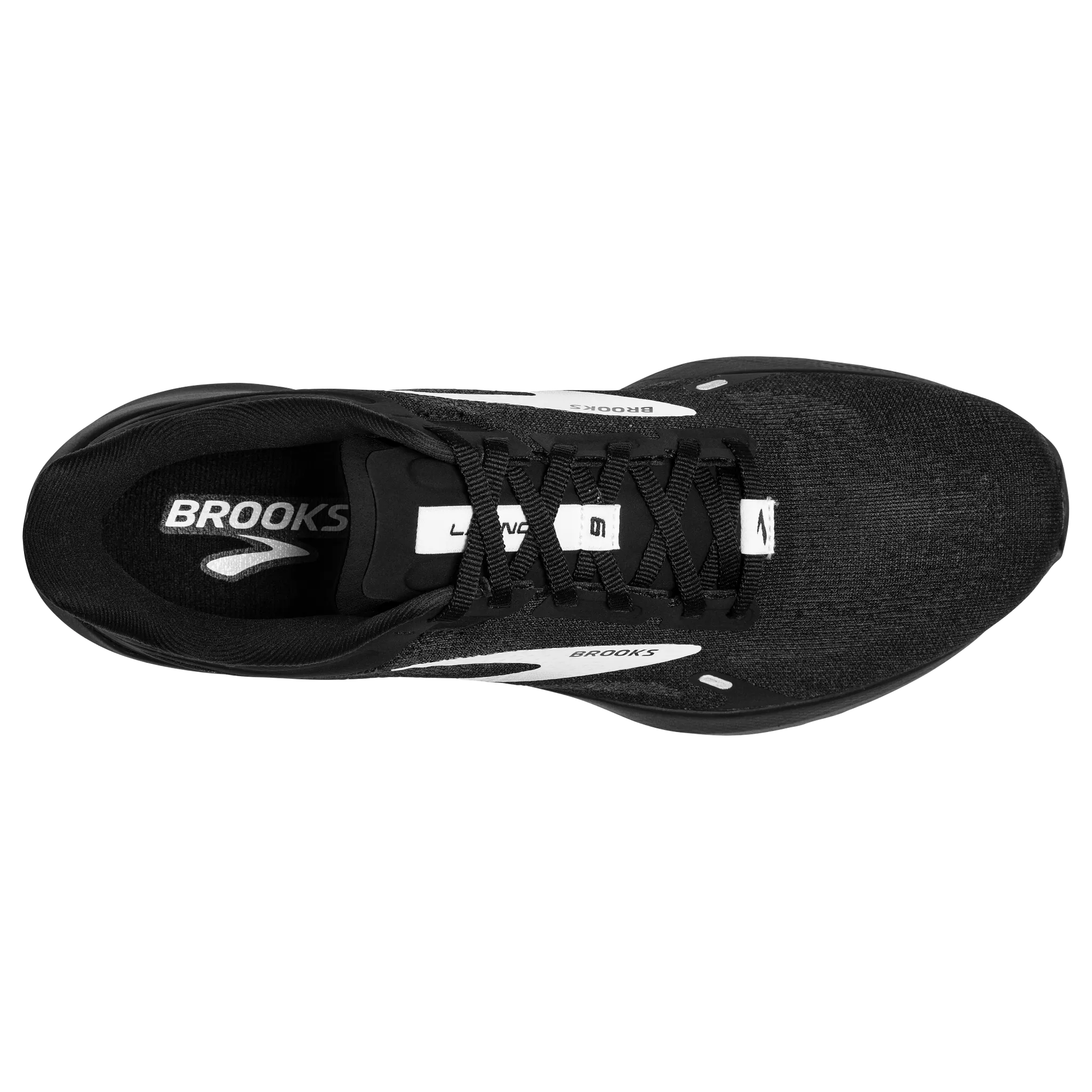 Men's Launch 9 running in a floodplain area shoes