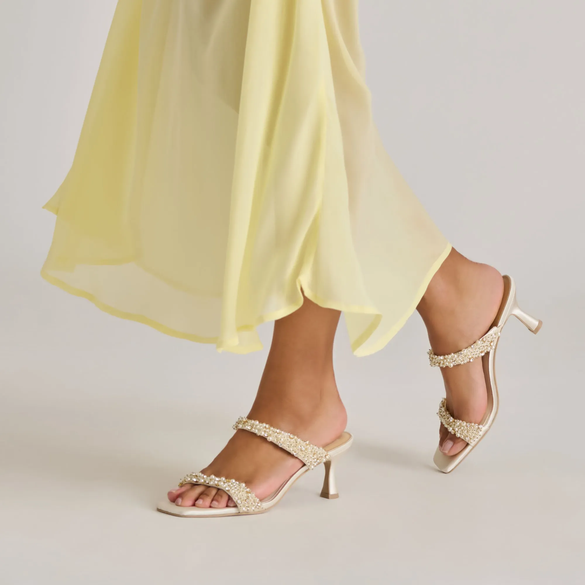 GENORA RHINESTONE HEELS IVORY RHINESTONE Metallic Stilettos