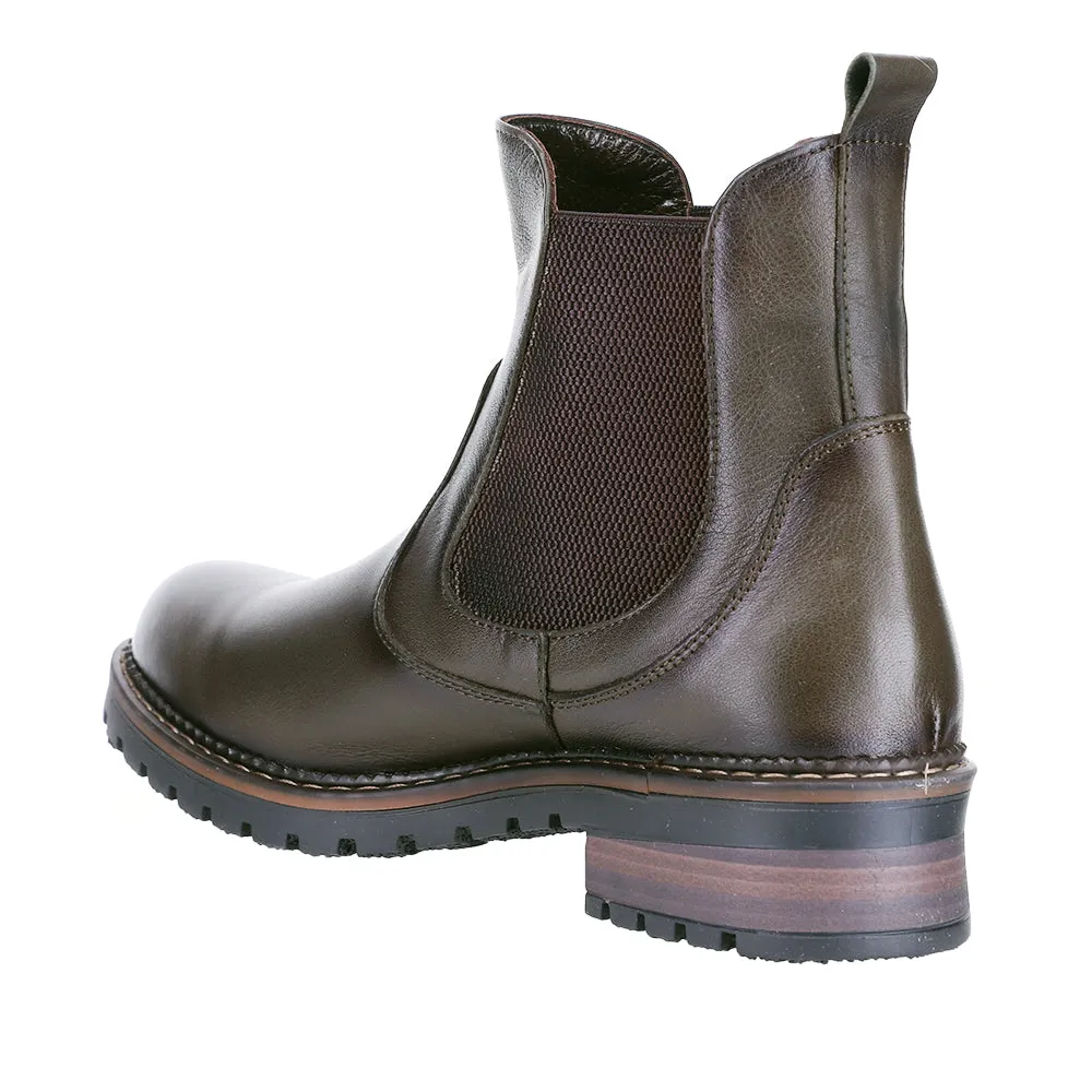 LE SANSA RIO DARK OLIVE Layered cushioning