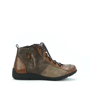 Sierra Ankle Boots Lift Up
