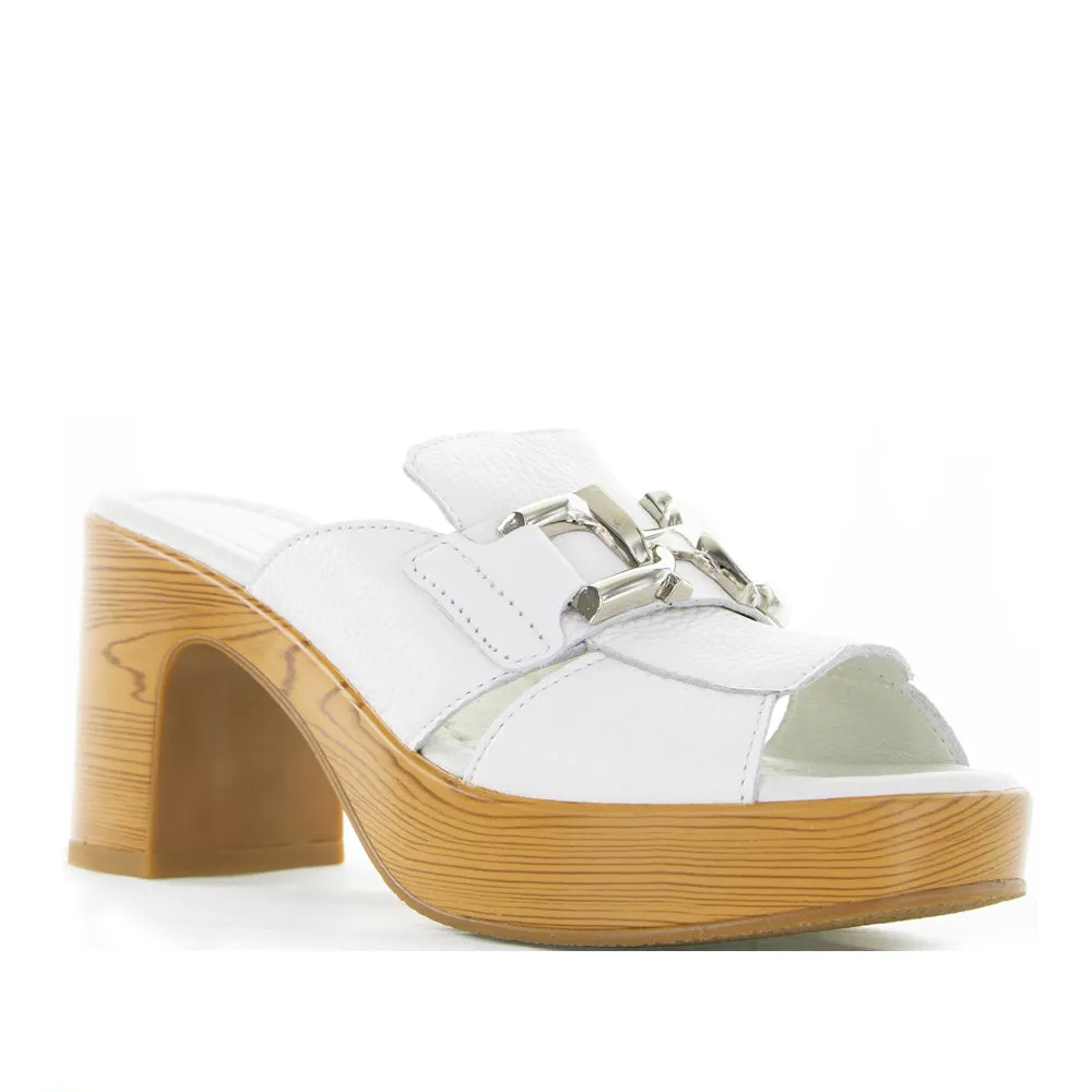 TAMARA LONDON BLINDER WHITE Ultra-soft traction