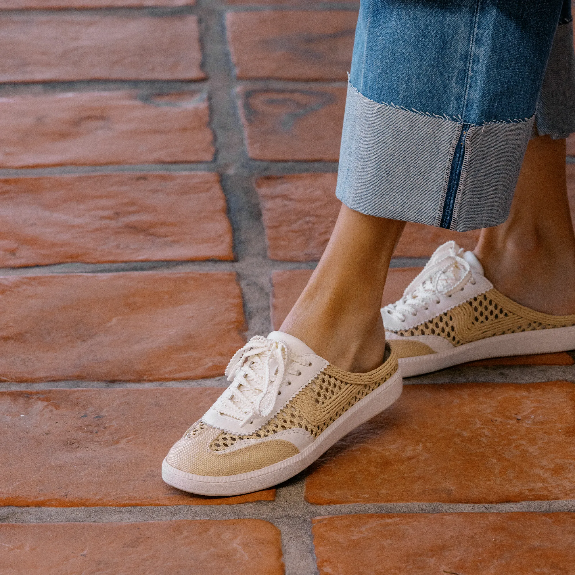 NOTICE SLIDE WOVEN SNEAKERS LT NATURAL WOVEN RAFFIA All-Weather Wear Cushioned Insole