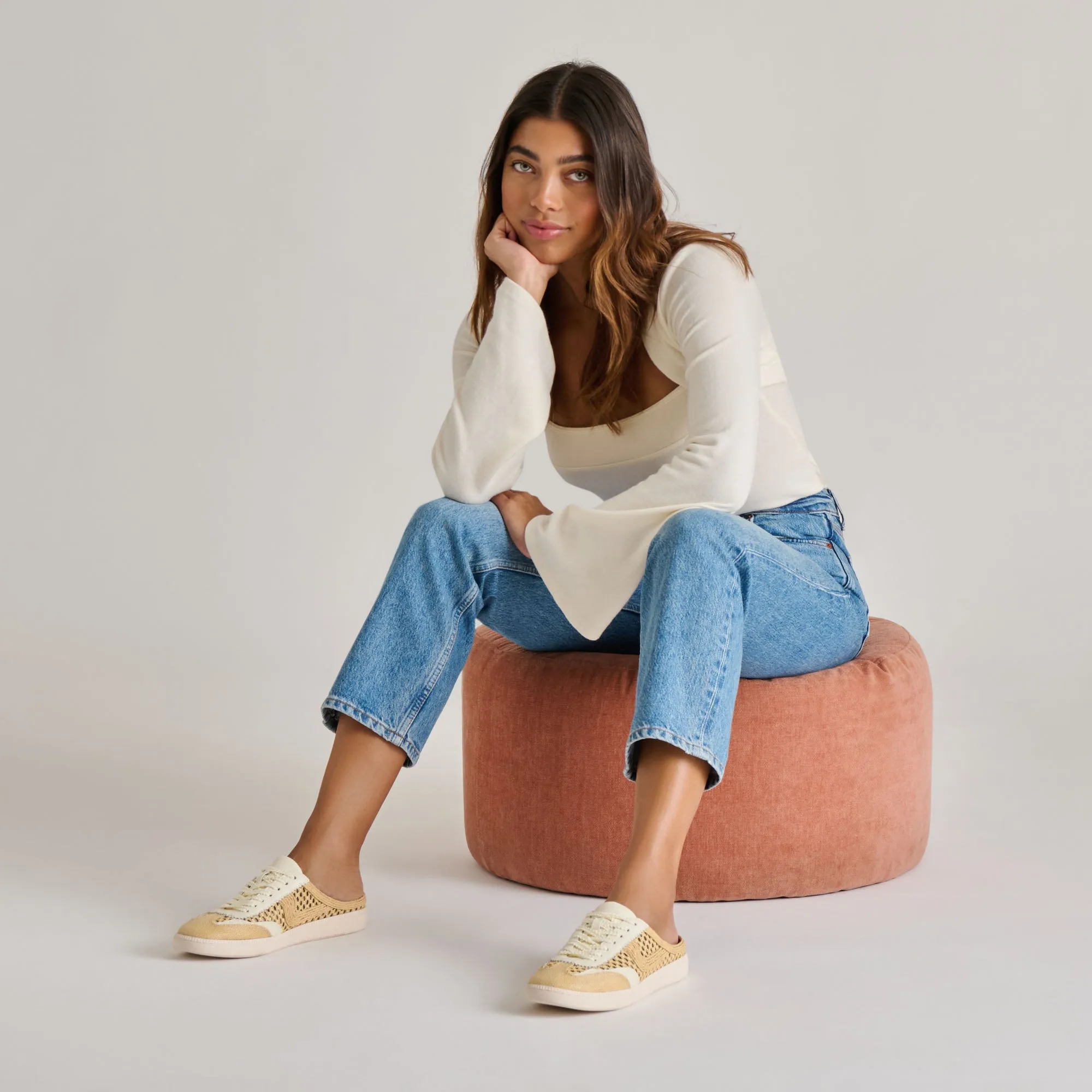 NOTICE SLIDE WOVEN SNEAKERS LT NATURAL WOVEN RAFFIA Adaptive Steps Layered cushioning