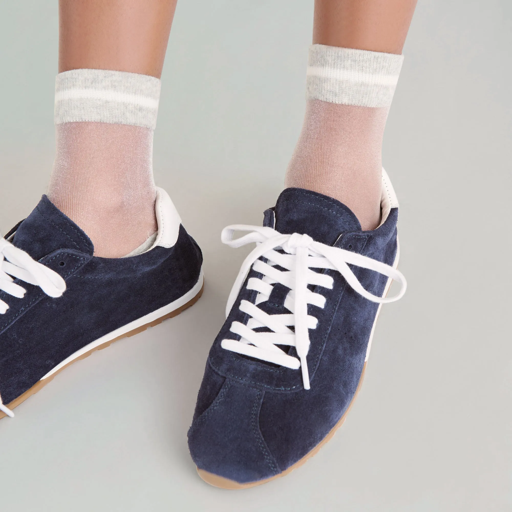 SERINA SNEAKERS NAVY SUEDE Urban Minimal