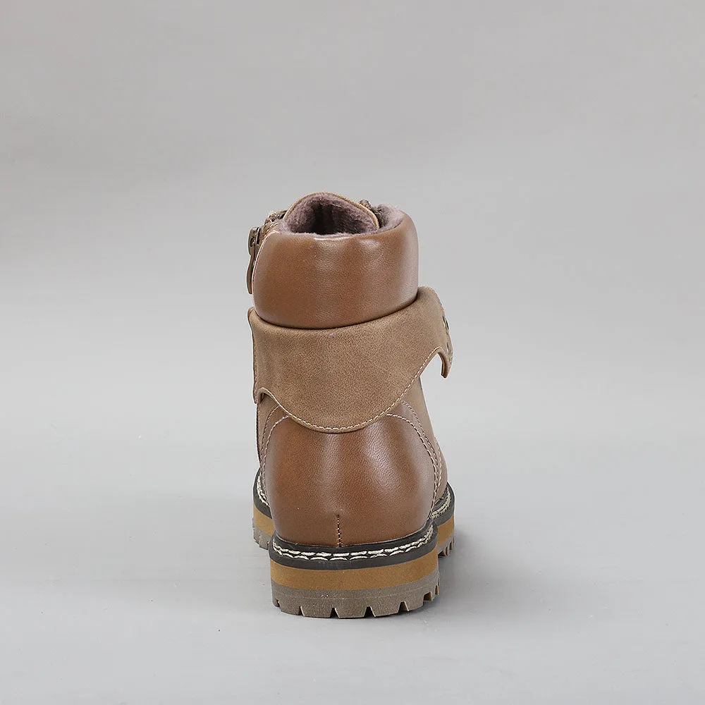 Multi-Season Wear Ultimate Wear CC RESORTS GREASE TAUPE