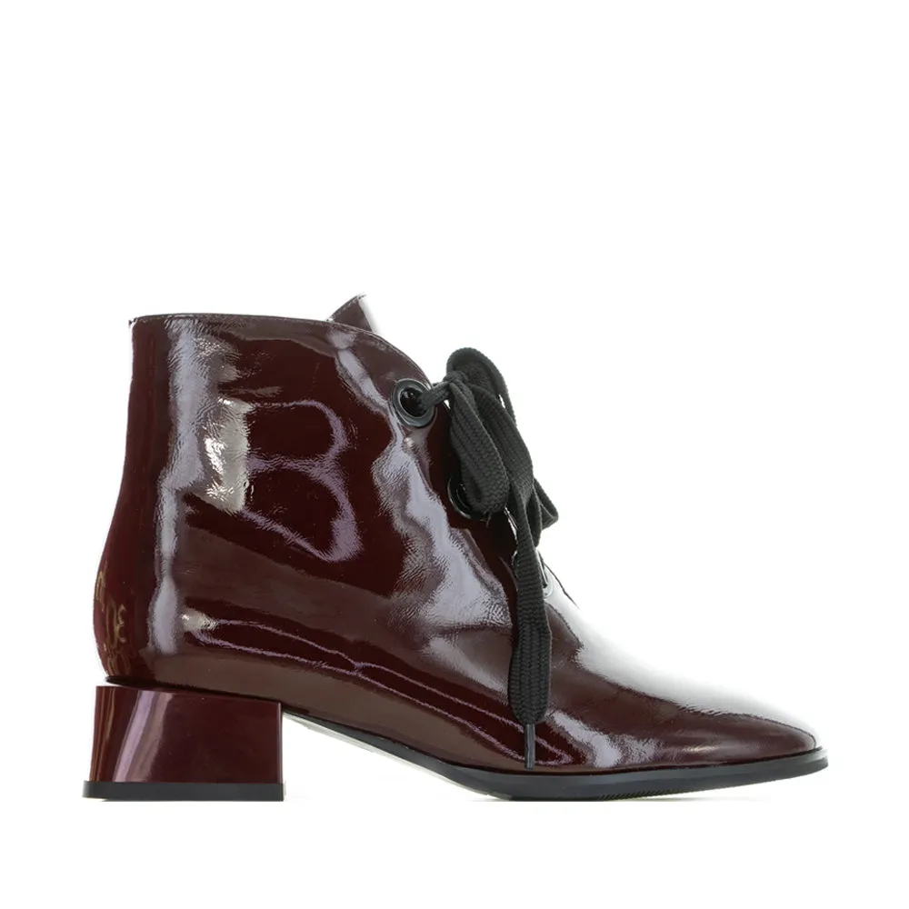 Protective Wear MILA RAINE BAKKER SHIRAZ PATENT