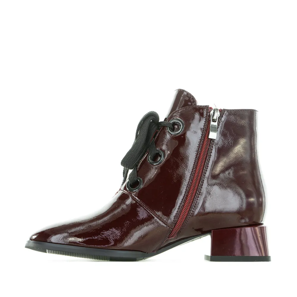 MILA RAINE BAKKER SHIRAZ PATENT Comfortable Stretch