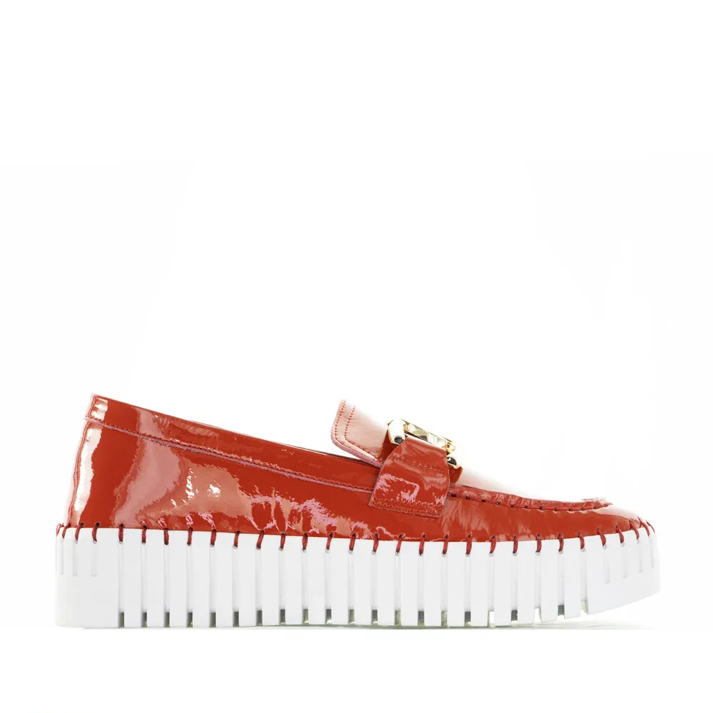 Comfy Walk Fit Shoes DJANGO & JULIETTE BRONTIS RED PATENT