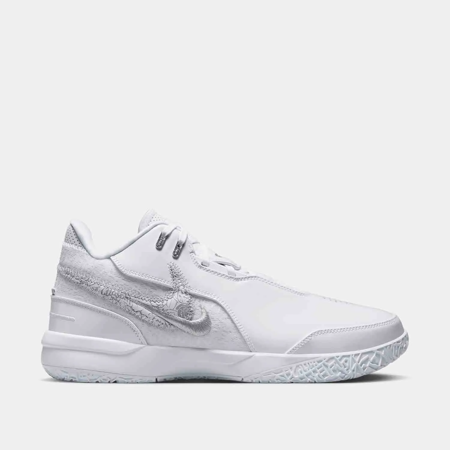 Ergonomic Design LeBron NXXT Gen AMPD