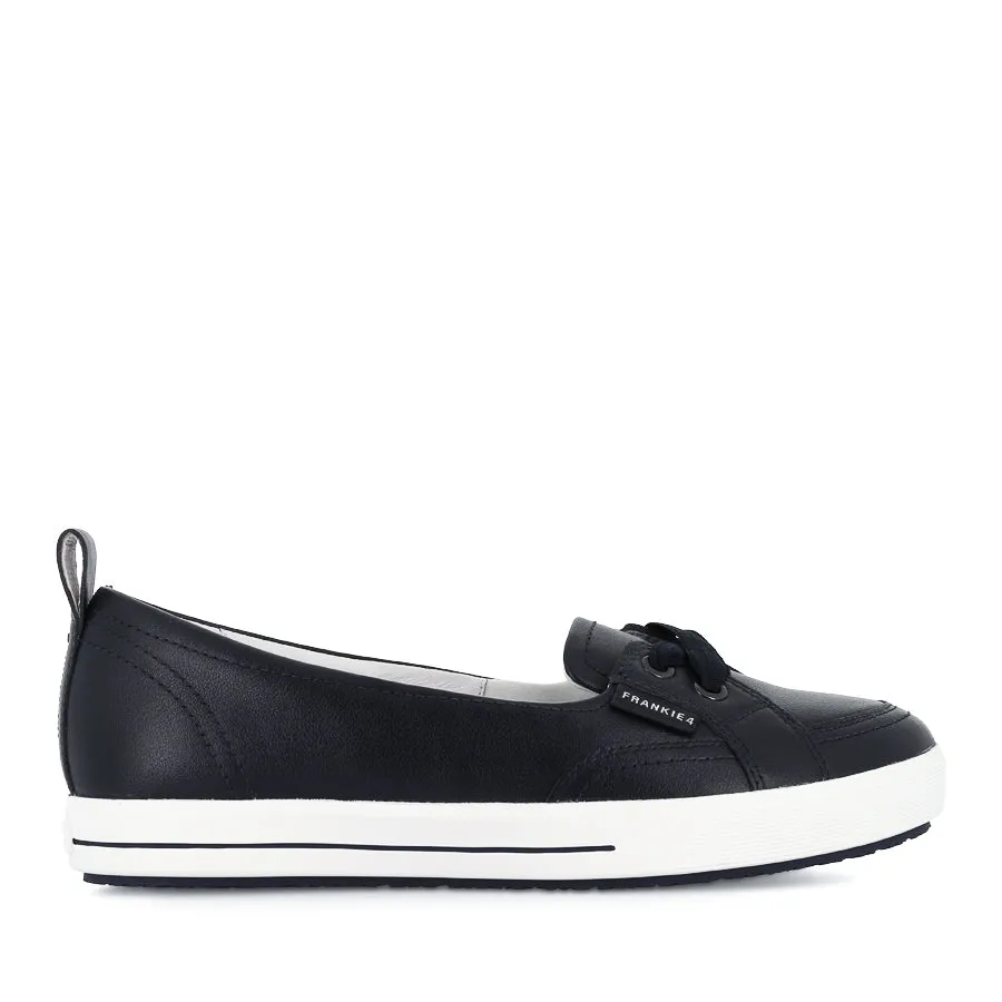 SOPHIE IV - NAVY LEATHER skaters - specific features Seamless performance