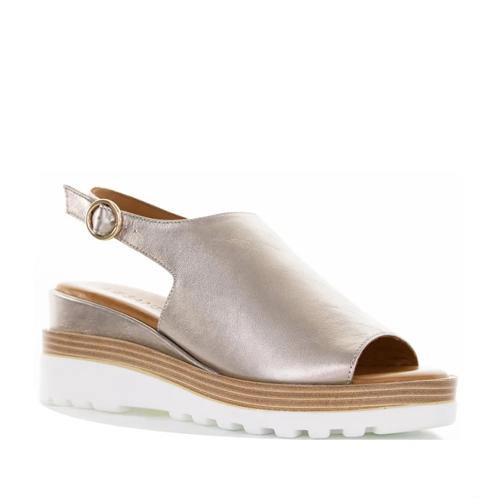 Summer Ready Shoes LE SANSA THUNDER CHAMPAGNE