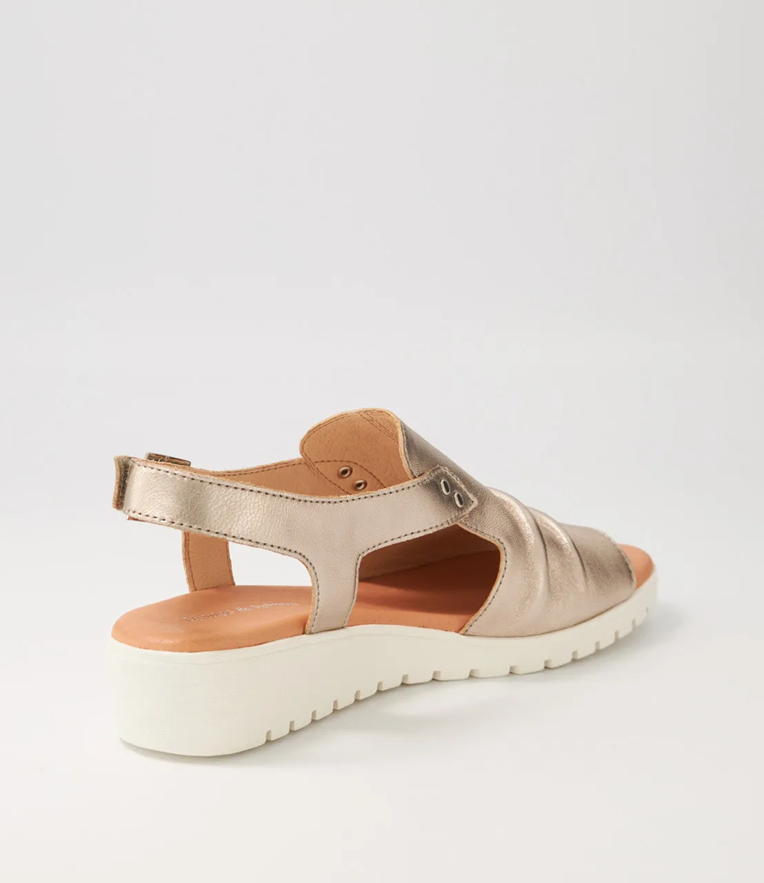 Breathable Design Errand Day DJANGO & JULIETTE MADIS PLATINO
