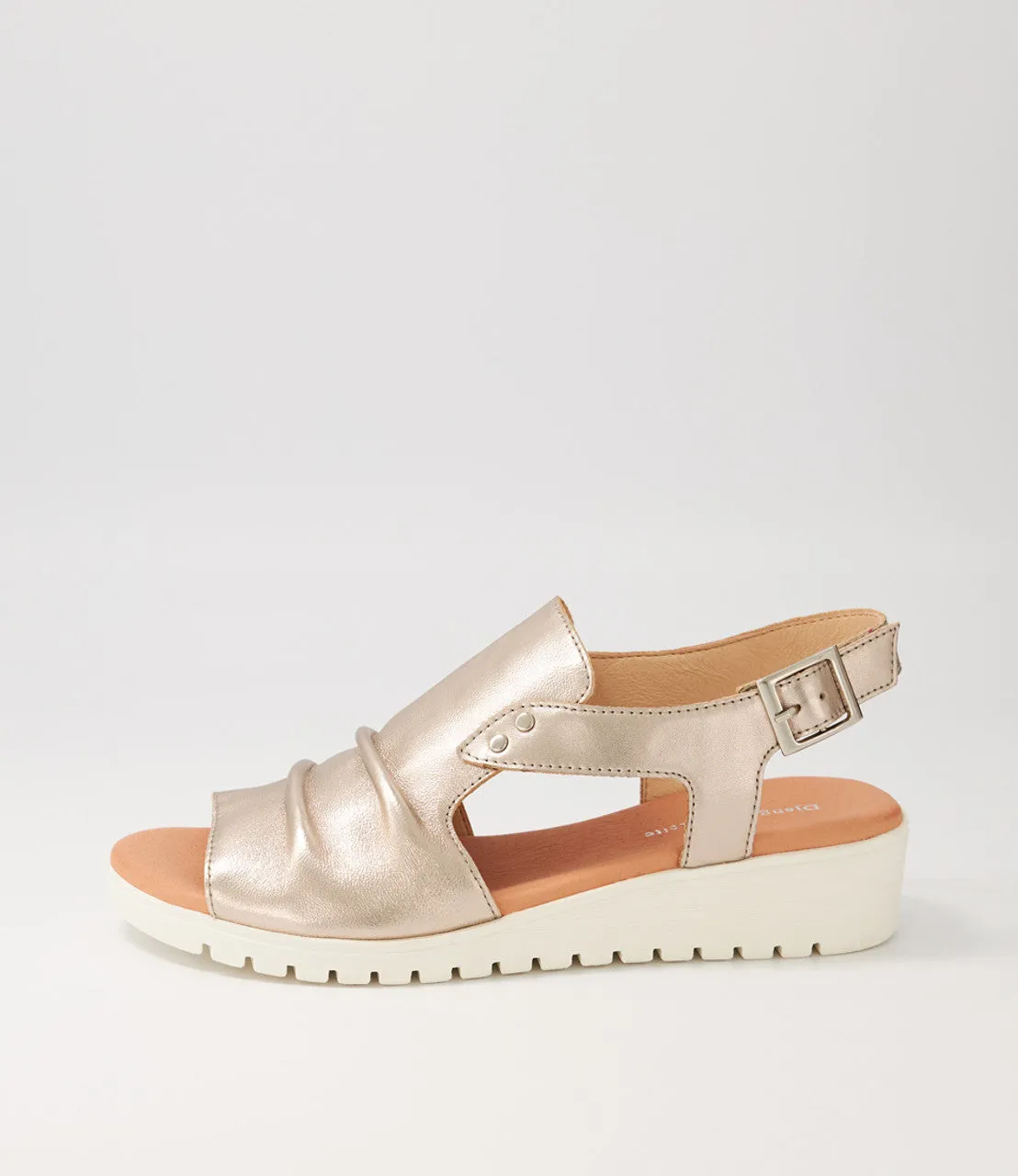 Versatile Footwear DJANGO & JULIETTE MADIS PLATINO