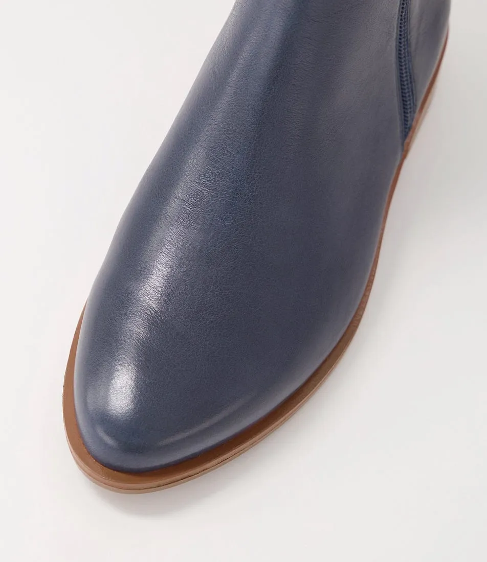 ZIERA SKYLARS NAVY Rugged Wear Weather resistant