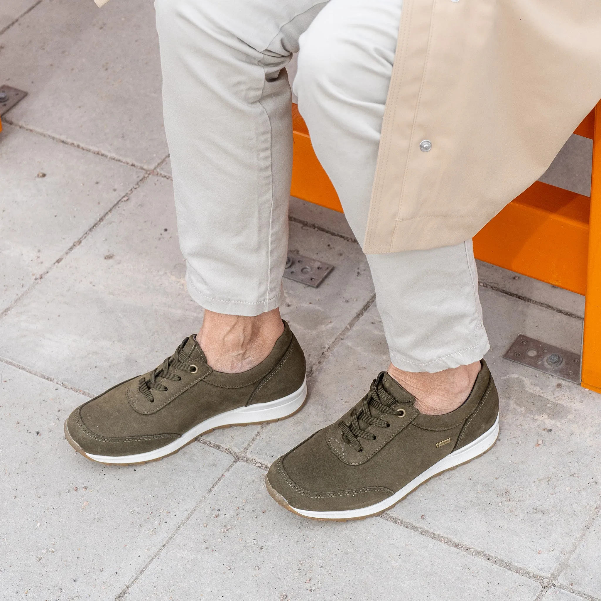 ASTERI Women??s GORE-TEX? sneakers Chic Flair