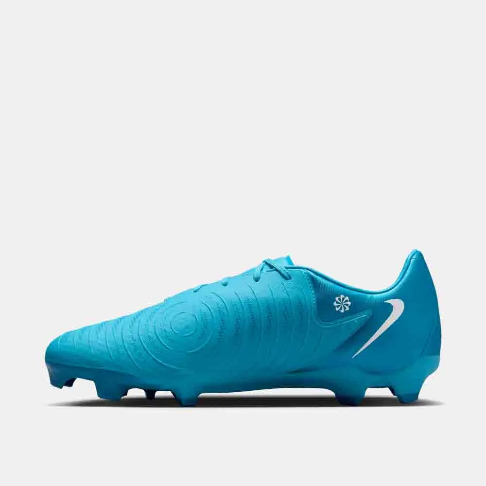 Stable Walk Nike Phantom GX 2 Academy Soccer Cleats
