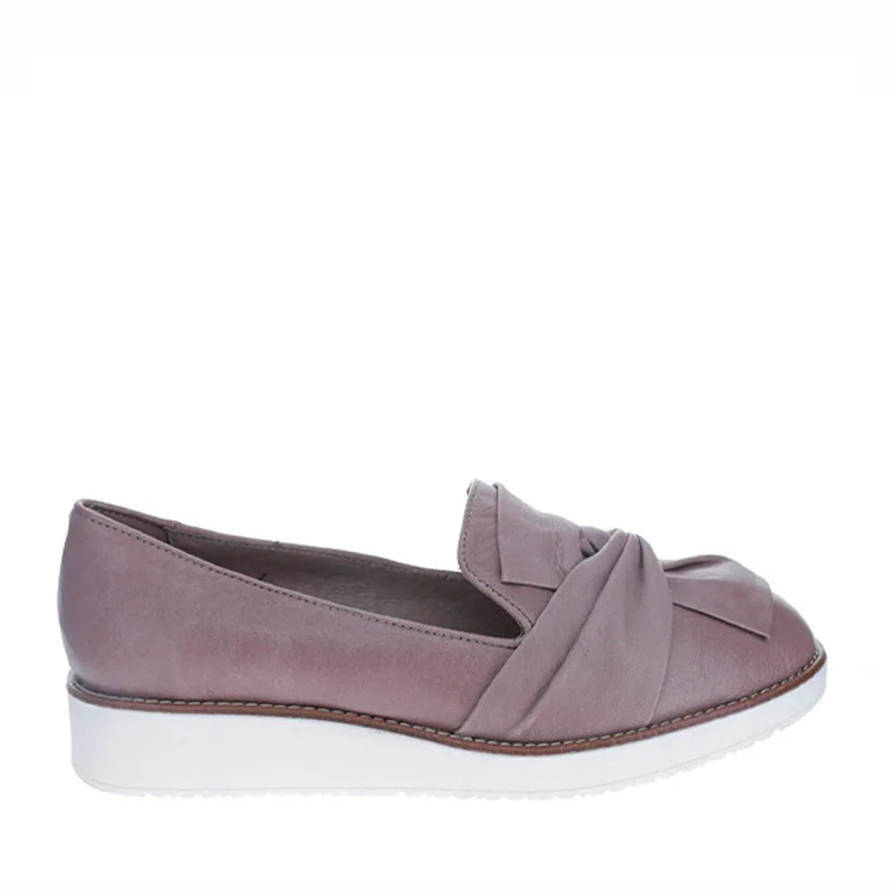 Pump least school LE SANSA ROSIE TAUPE