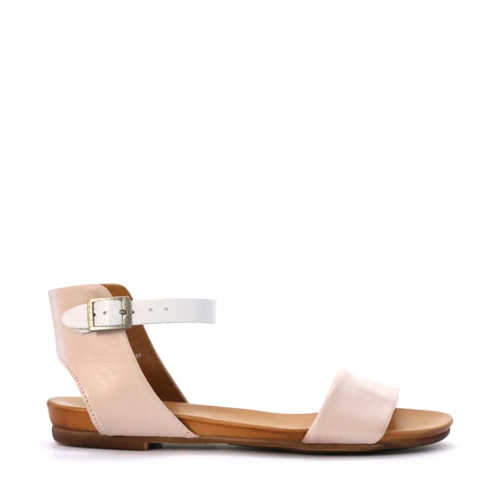 pool users' water shoes LARNA