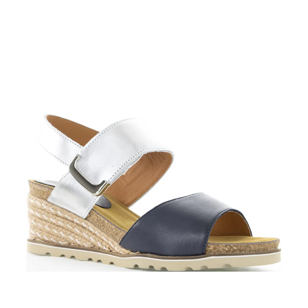 Open-toe gym - style LE SANSA EVITA NAVY SILVER
